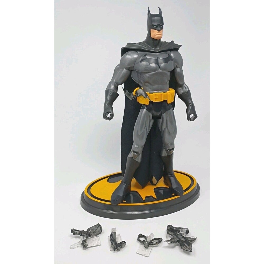 Vintage 2003 Mattel Dc Comics 13 Inch Batman Action Figure